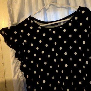 NWOT Zenobia Black with White Dots Top Size XL